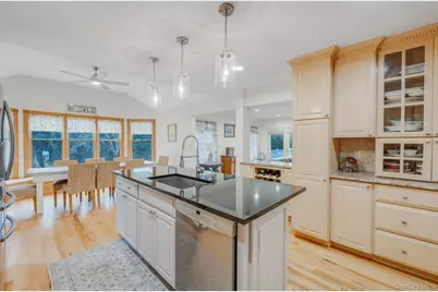 300 Private Road #8, Cutchogue, NY 11935 - Photo 23