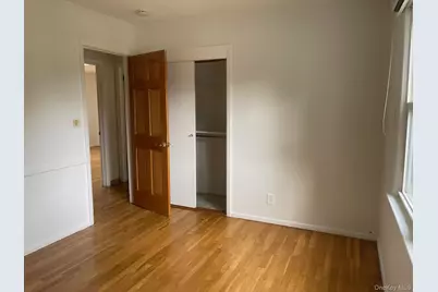 66 Laron Drive, New Rochelle, NY 10804 - Photo 13