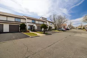 100 Daly Blvd, Oceanside, NY 11572 - Photo 3