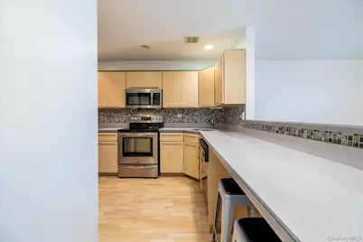 100 Daly Boulevard #2005, Oceanside, NY 11572 - Photo 13