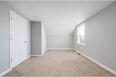 232 30th Street, Lindenhurst, NY 11757 - Photo 15