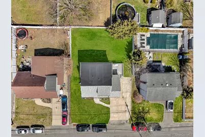 232 30th Street, Lindenhurst, NY 11757 - Photo 45