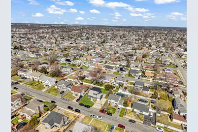 232 30th Street, Lindenhurst, NY 11757 - Photo 43