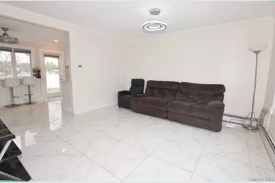 3 Windus Drive, Shirley, NY 11967 - Photo 11