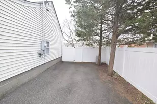 3 Windus Dr, Shirley, NY 11967 - Photo 35