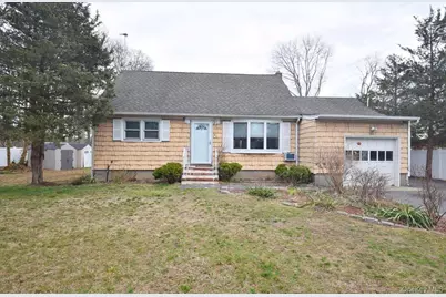 3 Windus Drive, Shirley, NY 11967 - Photo 3