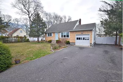 3 Windus Drive, Shirley, NY 11967 - Photo 1