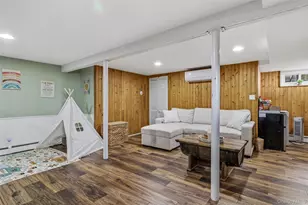 2450 Yorktown St, Oceanside, NY 11572 - Photo 17