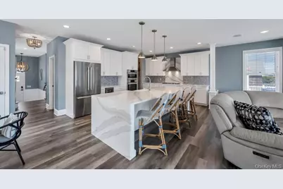 15 E Shore Drive, Babylon, NY 11702 - Photo 21