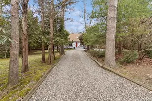 16 Argyle Ln, East Hampton, NY 11937 - Photo 3