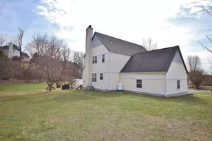 5 Old Field Cir, Pawling, NY 12564 - Photo 27