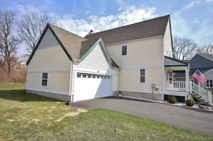 5 Old Field Cir, Pawling, NY 12564 - Photo 29