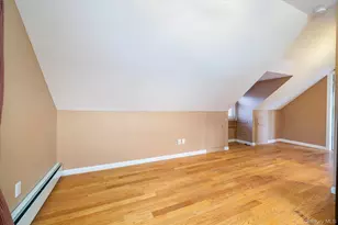 1558 9th St, West Babylon, NY 11704 - Photo 9