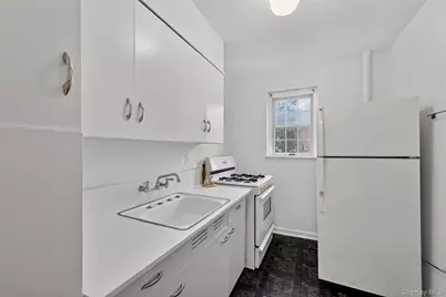 765 N Broadway #15B, Hastings on Hudson, NY 10706 - Photo 7
