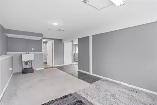 227 Lakeside Rd, Newburgh, NY 12550 - Photo 37