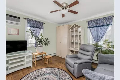 159 Montgomery Avenue, Oceanside, NY 11572 - Photo 3