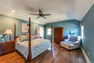 107A Scraggy Hill Rd, Port Jefferson, NY 11777 - Photo 17