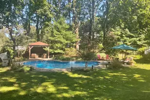 107A Scraggy Hill Rd, Port Jefferson, NY 11777 - Photo 37