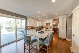 107A Scraggy Hill Rd, Port Jefferson, NY 11777 - Photo 9