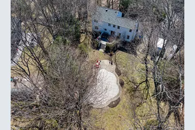 107A Scraggy Hill Road, Port Jefferson, NY 11777 - Photo 33