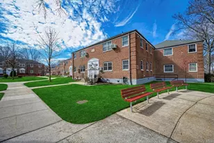 253-12 60th Ave, Little Neck, NY 11362 - Photo 3