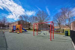 253-12 60th Ave, Little Neck, NY 11362 - Photo 27