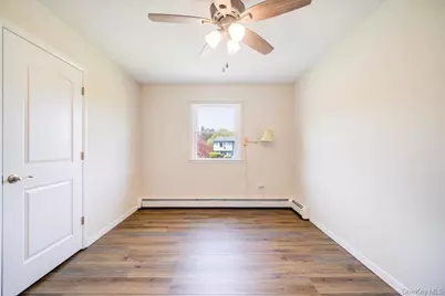 84 Guernsey Drive, New Windsor, NY 12553 - Photo 13
