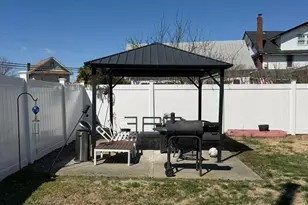 7 Meyer Ave, Lawrence, NY 11559 - Photo 45