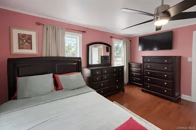 7 Meyer Avenue, Lawrence, NY 11559 - Photo 11