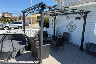 7 Meyer Ave, Lawrence, NY 11559 - Photo 21