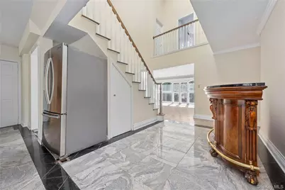 7157 Douglaston Parkway, Little Neck, NY 11362 - Photo 9