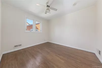 7157 Douglaston Parkway, Little Neck, NY 11362 - Photo 11