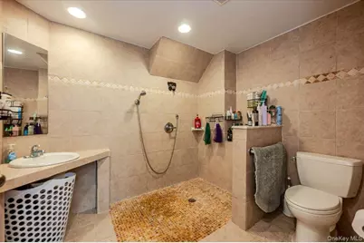806 E Chester Street, Long Beach, NY 11561 - Photo 19