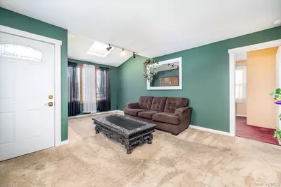 1558 9th Street #Lower, West Babylon, NY 11704 - Photo 7