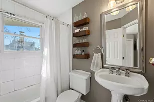 39 Memorial Blvd, East Moriches, NY 11940 - Photo 19