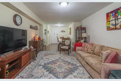 74-45 Yellowstone Boulevard #4H, Rego Park, NY 11374 - Photo 7