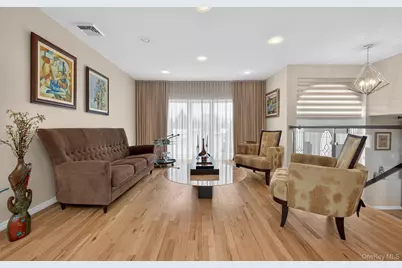 23 Coronet Lane, Plainview, NY 11803 - Photo 7