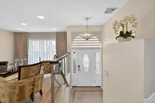 23 Coronet Ln, Plainview, NY 11803 - Photo 3