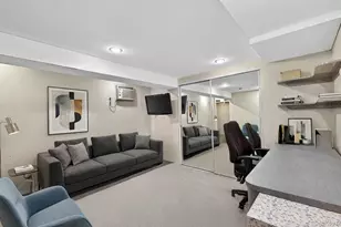 23 Coronet Ln, Plainview, NY 11803 - Photo 19