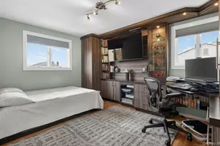 23 Coronet Ln, Plainview, NY 11803 - Photo 15