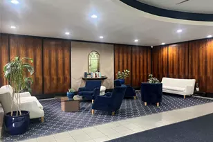 666 Pelham Rd, New Rochelle, NY 10805 - Photo 3