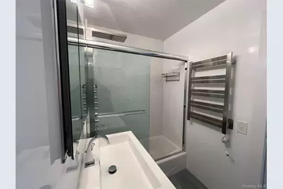 666 Pelham Road #3A, New Rochelle, NY 10805 - Photo 13