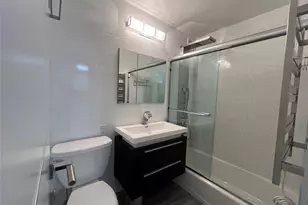 666 Pelham Rd, New Rochelle, NY 10805 - Photo 15