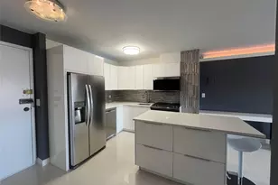 666 Pelham Rd, New Rochelle, NY 10805 - Photo 13