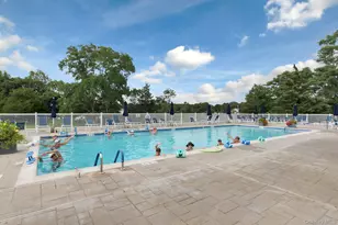 290 W Midland Pond Ct, Moriches, NY 11955 - Photo 29