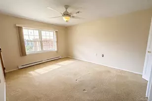 9 Guilford Ct, Ridge, NY 11961 - Photo 9