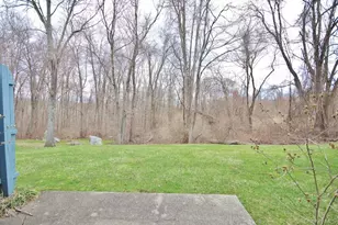201 Bentley Ct, Brewster, NY 10509 - Photo 5