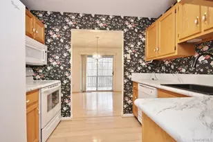 201 Bentley Ct, Brewster, NY 10509 - Photo 11