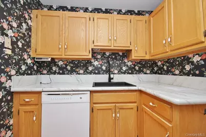 201 Bentley Court, Brewster, NY 10509 - Photo 13