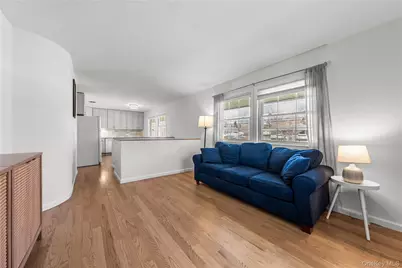 18 Lynx Lane, East Setauket, NY 11733 - Photo 5